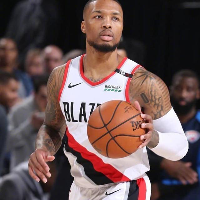 爱游戏体育AP下载全明星赛集结日走向成谜；巴塞罗那官宣签约；底气十足；训练强度明显提升的简单介绍