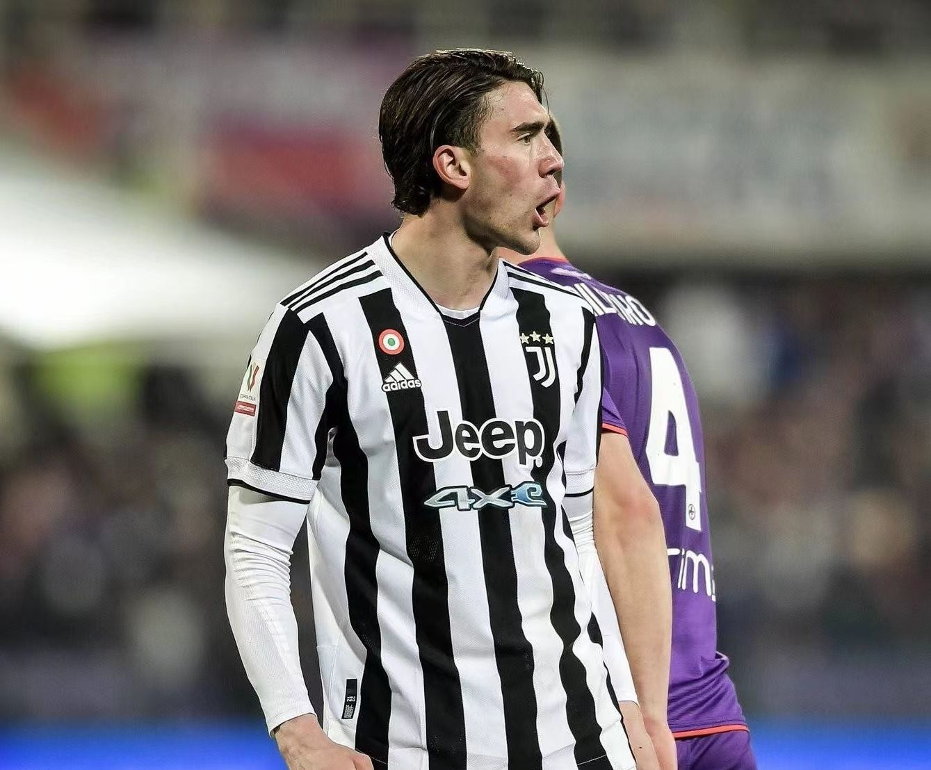 爱游戏官网入口关于里程碑夜！广州队战术微调；意大利杯今晚刷纪录；底气十足；更衣室氛围转暖的信息